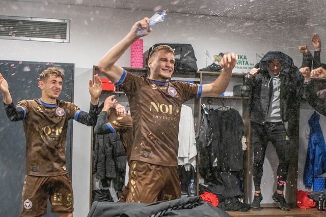 而且新蒲崗 而且新蒲崗